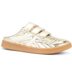 NWOT Steve Madden Magik Slip On Sneaker